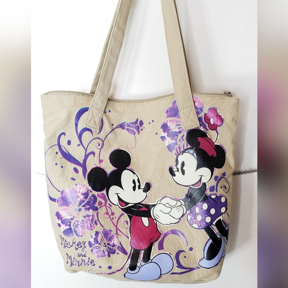 Tote bag